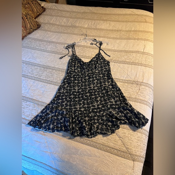 Free People Intimately Caught Up Printed Slip Dress, Black Floral, M - Picture 5 of 8